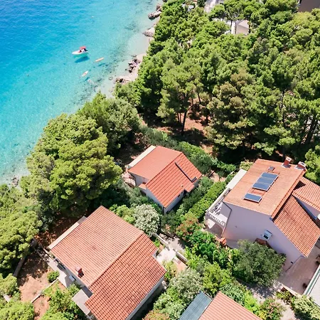 Seaside With A Swimming Pool Medici, Omis - 7461 Mimice