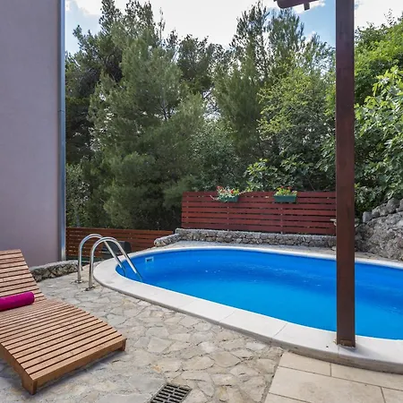 Seaside With A Swimming Pool Medici, Omis - 7461 Lejlighed
