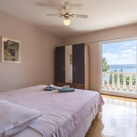 Lejlighed Seaside With A Swimming Pool Medici, Omis - 7461 Mimice